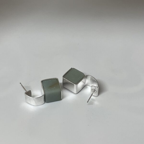 [Spring Tide] Cube Earrings - Image 3
