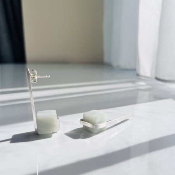 [Spring Tide] Cube Linear Earrings - Image 3
