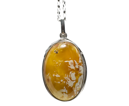 Amber pendant